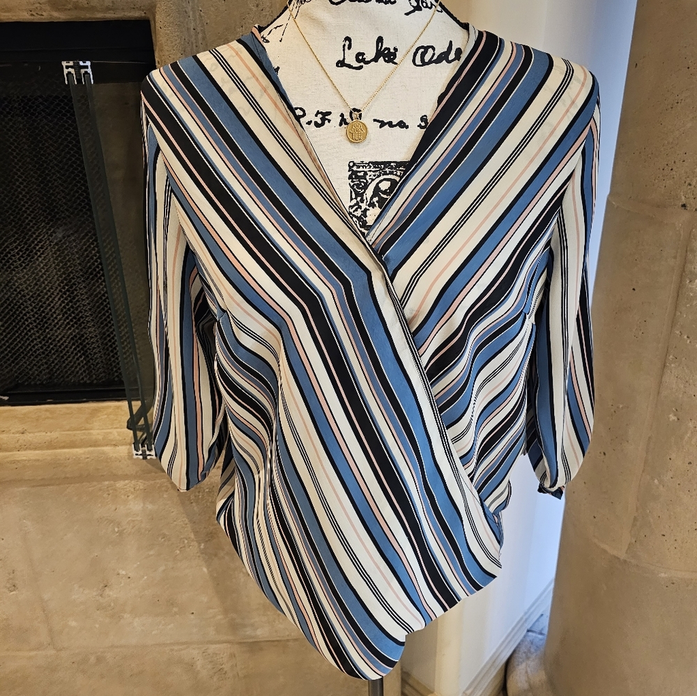 CUTE TOP